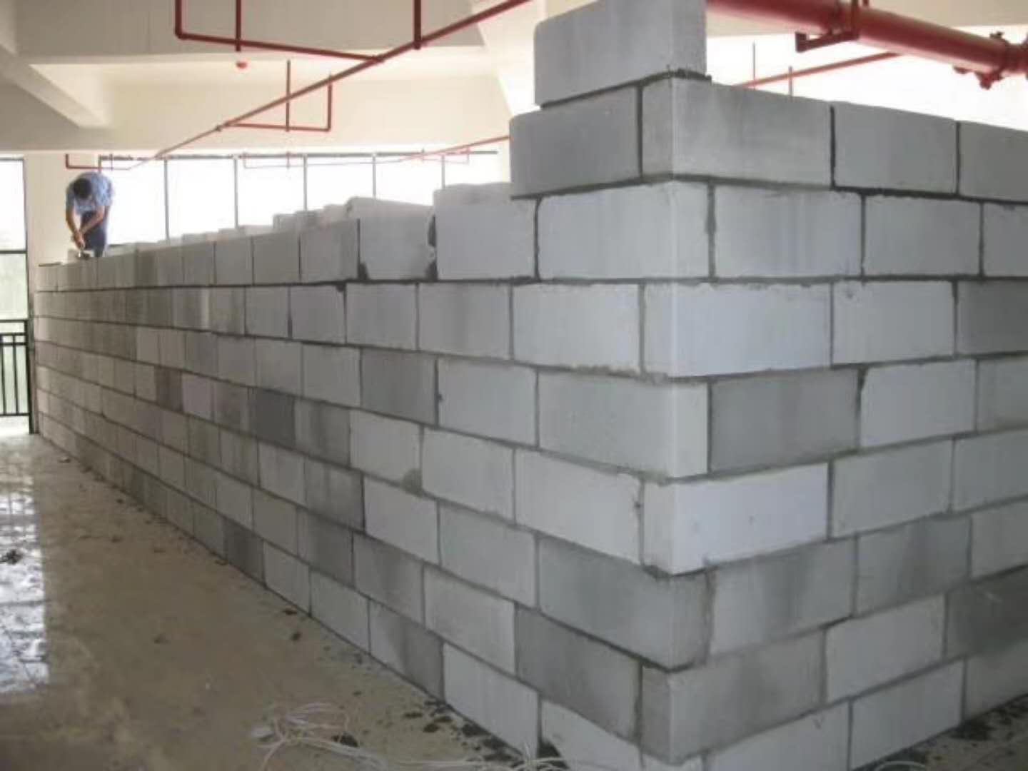 宜君蒸压加气混凝土砌块承重墙静力和抗震性能的研究