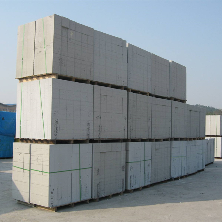 宜君宁波台州金华厂家：加气砼砌块墙与粘土砖墙造价比照分析